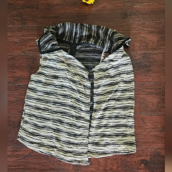 ANTHROPOLOGIE DOLAN VEST CARDIGAN 🪂 - Picture 2 of 8